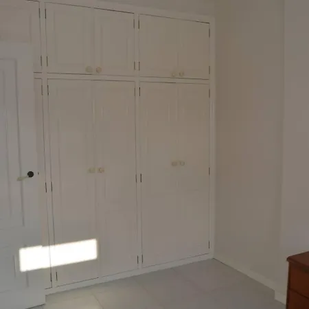 Precioso Atico A Pie De Playa, En *